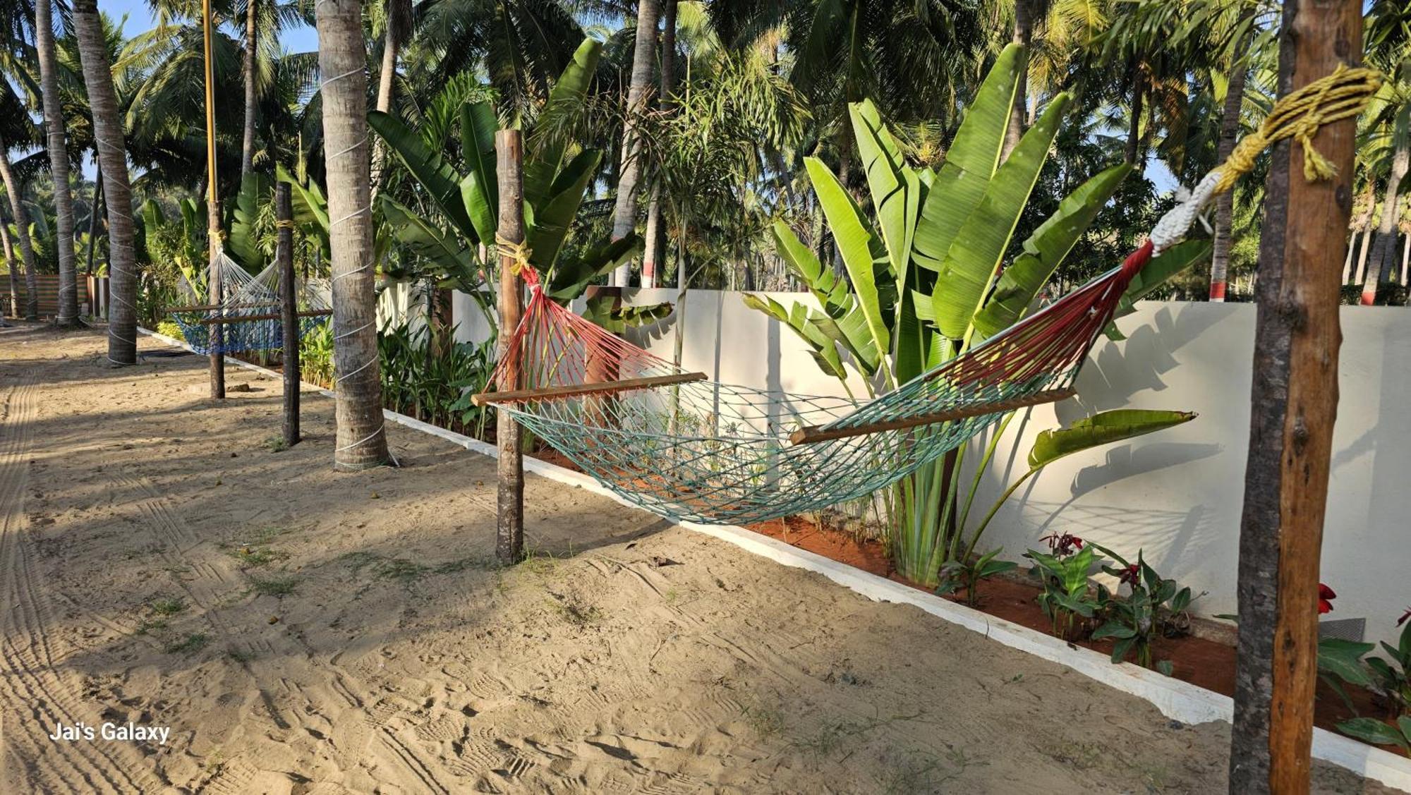 Coastline Beach Resort Perupalem Eksteriør bilde